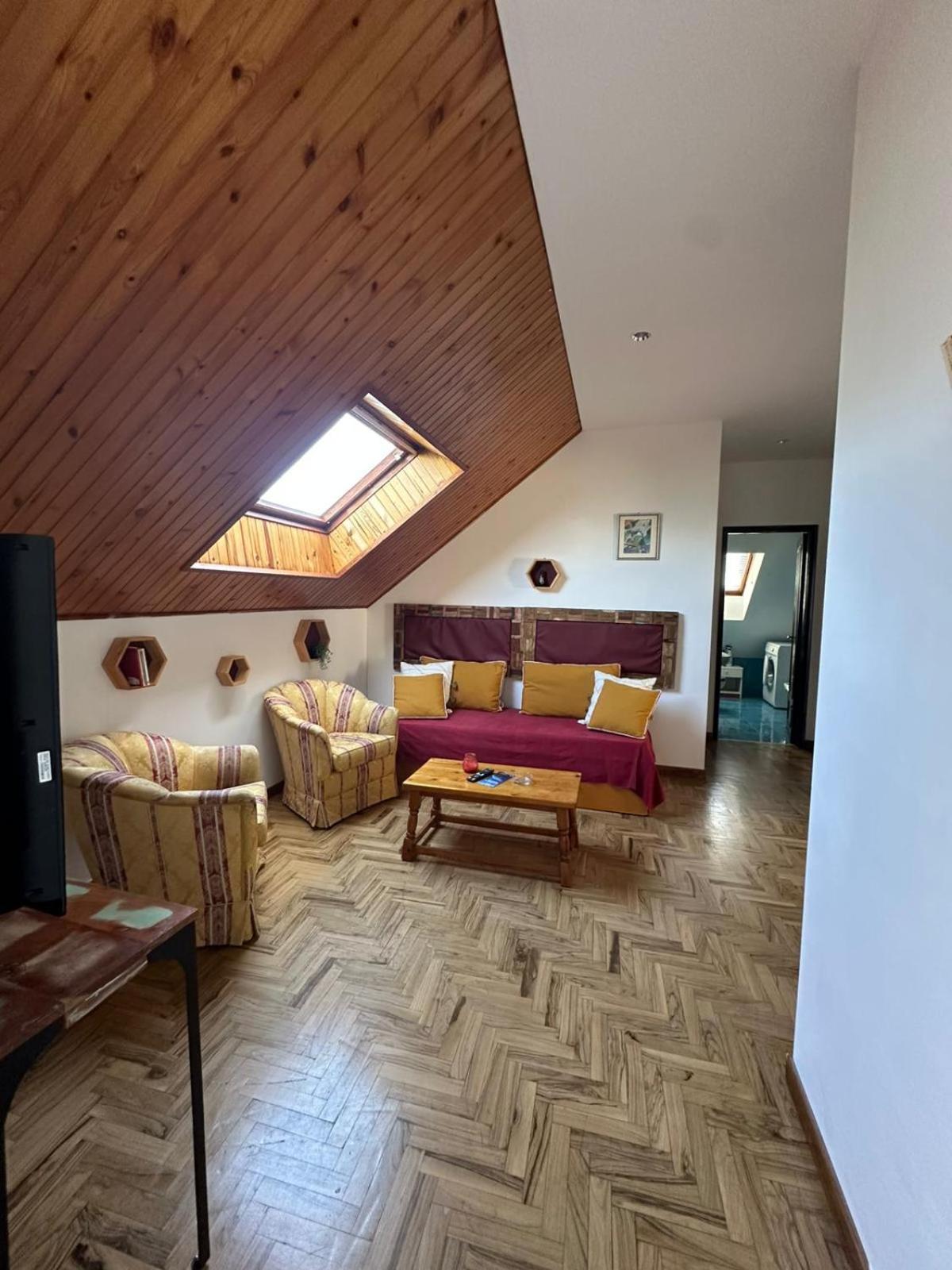 Hotel La Pineta Cogoleto Luaran gambar