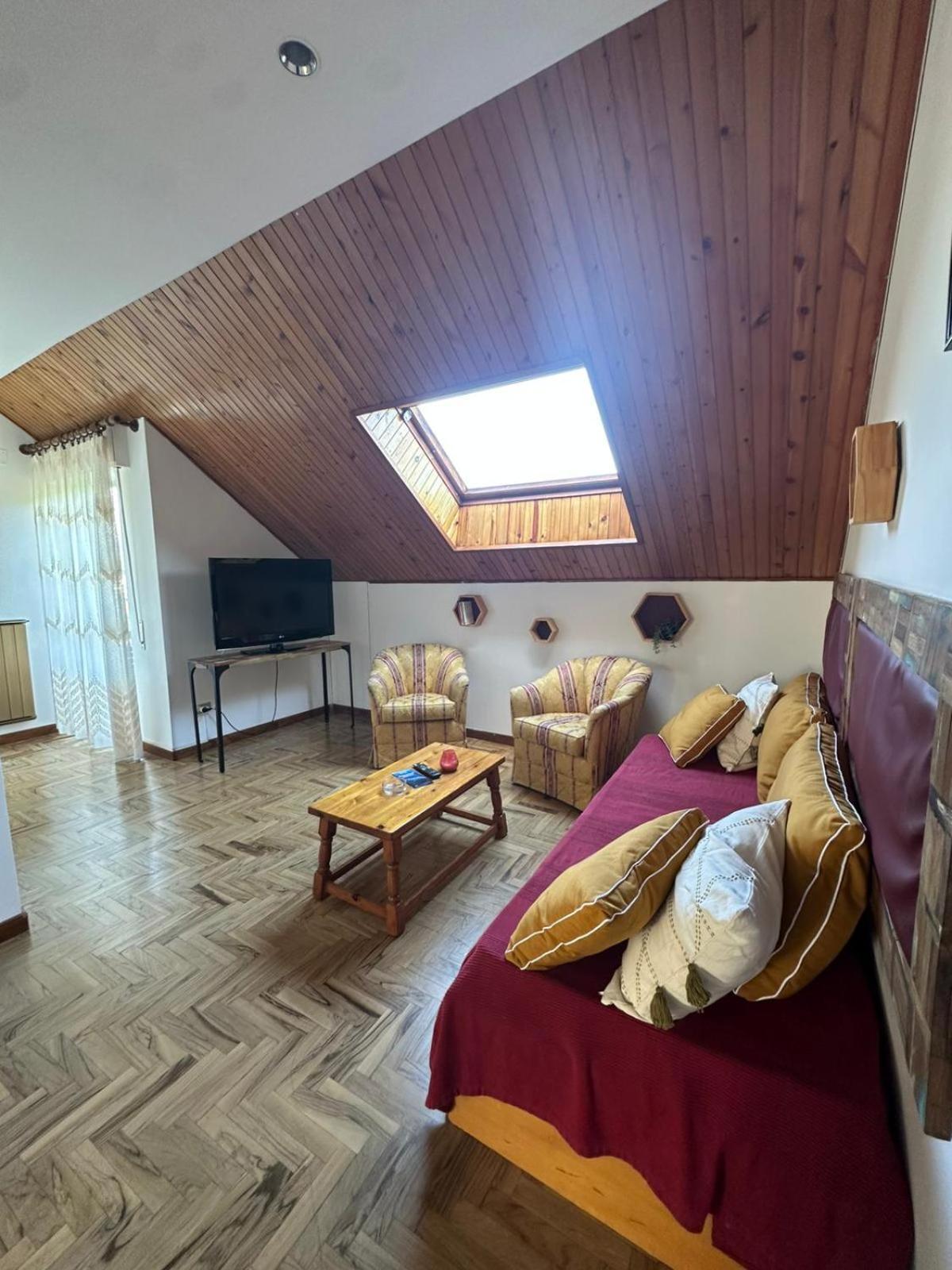 Hotel La Pineta Cogoleto Luaran gambar